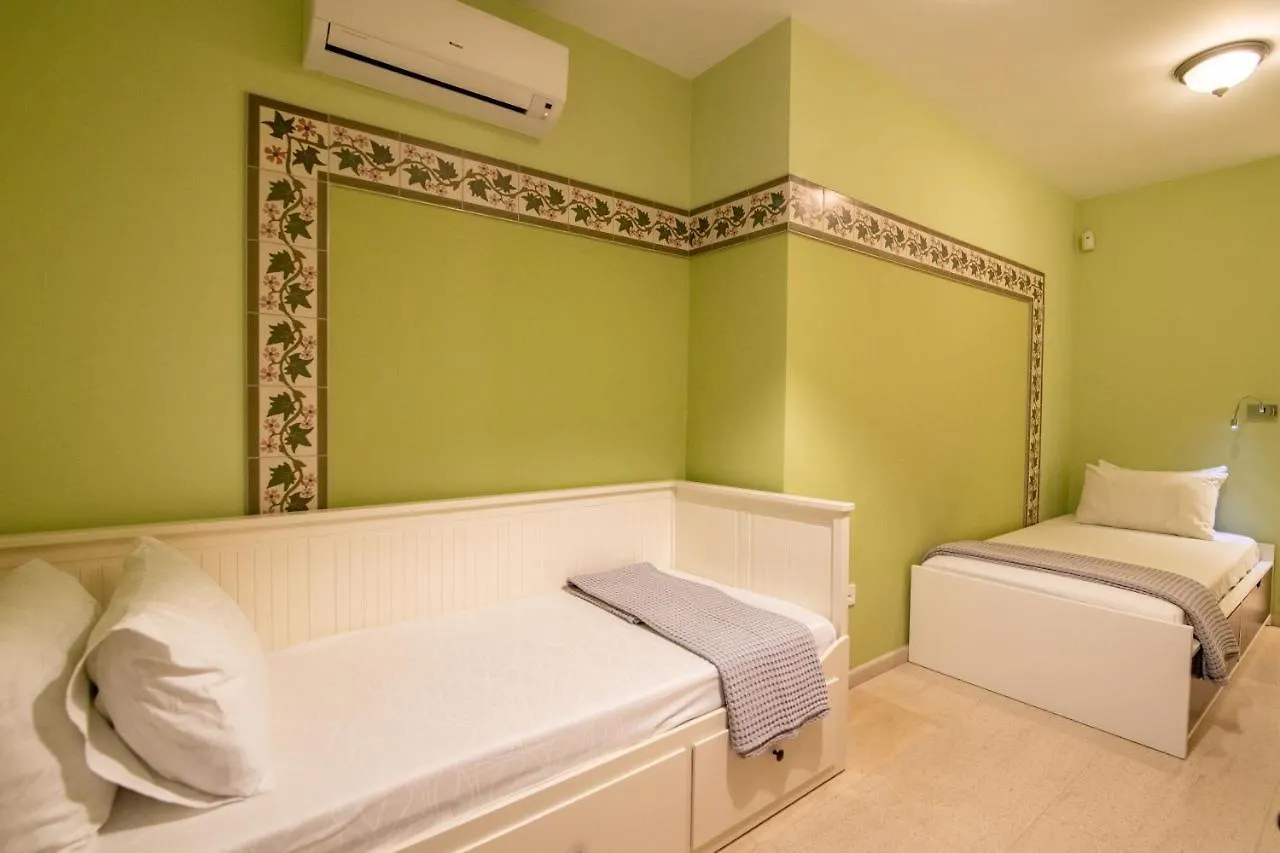 F & B Summer Family Villa - Kassandra - Siviri Apartament