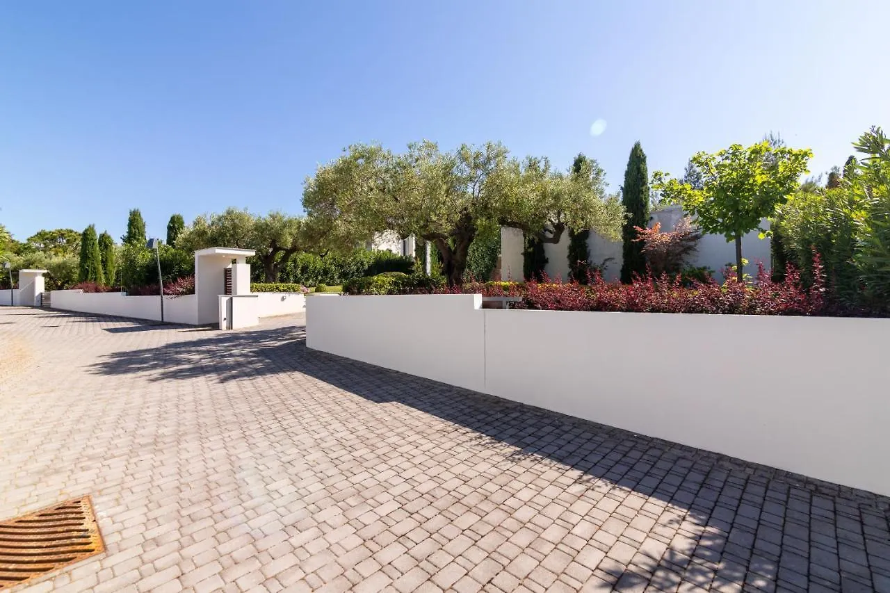 F & B Summer Family Villa - Kassandra - Siviri 0*,